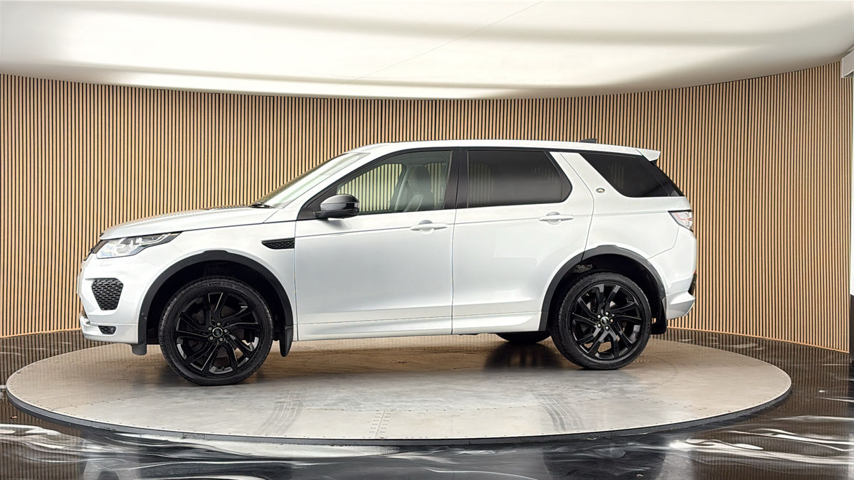 More views of Land Rover Discovery Sport