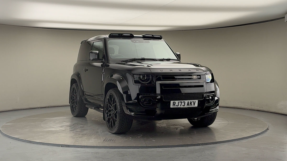 More views of Land Rover Defender 90