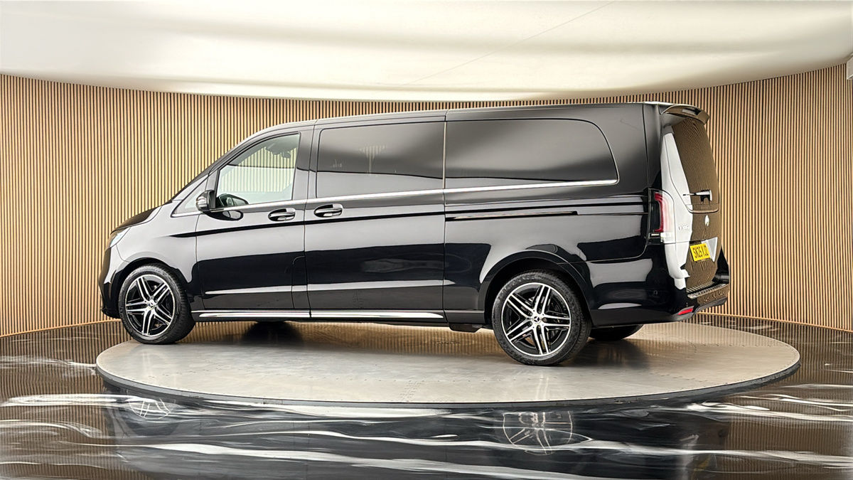 More views of Mercedes-Benz V Class