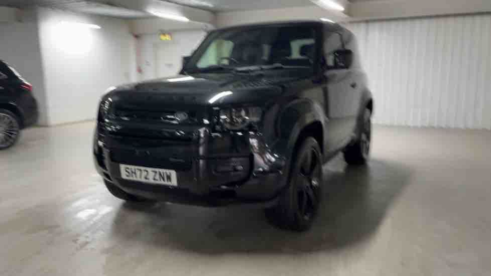 More views of Land Rover Defender 90