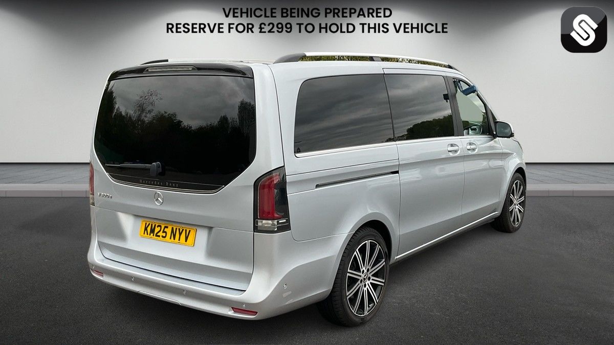 Mercedes-Benz V Class Image 4