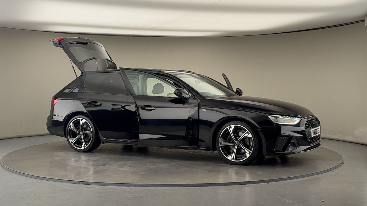 More views of Audi A4 Avant