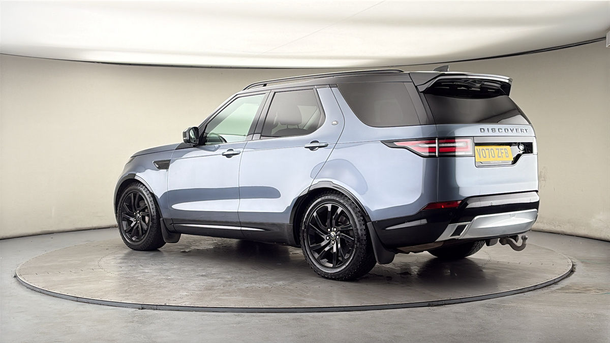 More views of Land Rover Discovery