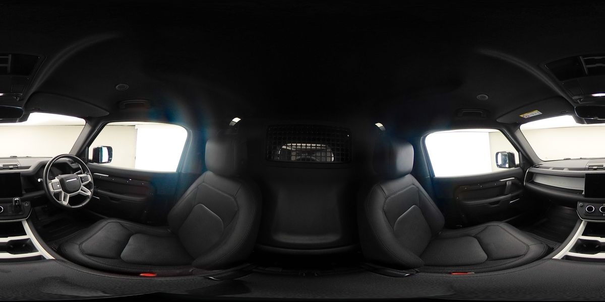 More views of Land Rover Defender 90