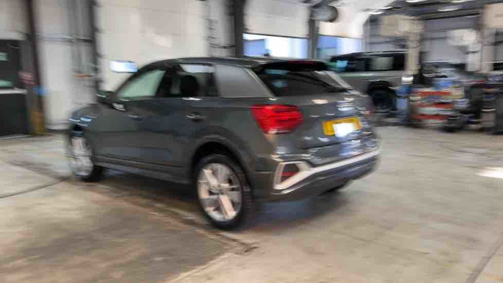 More views of Audi Q2