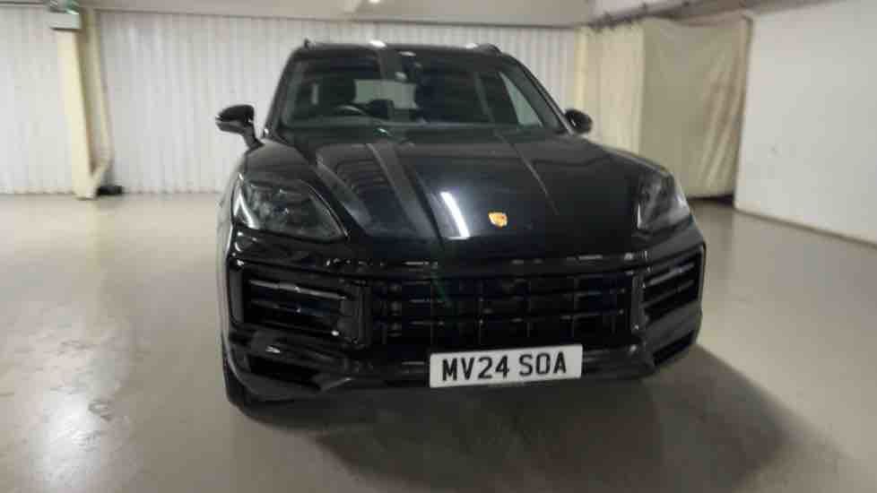 More views of Porsche Cayenne