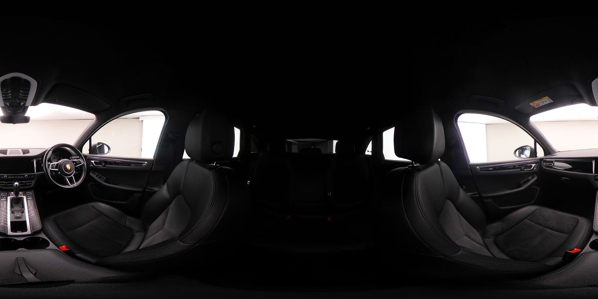 More views of Porsche Macan