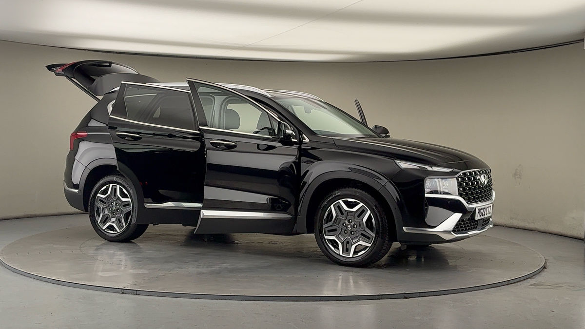 More views of Hyundai Santa Fe