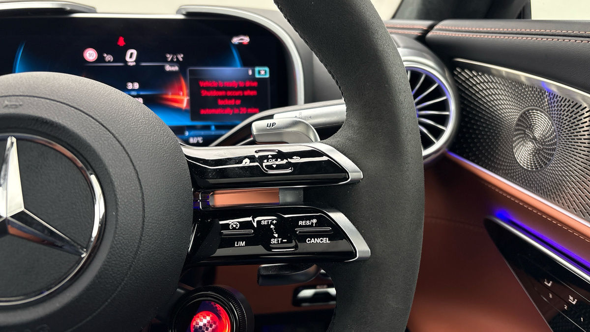 Mercedes-Benz AMG GT Image 14