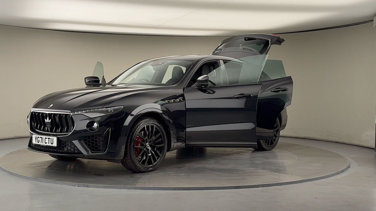 More views of Maserati Levante