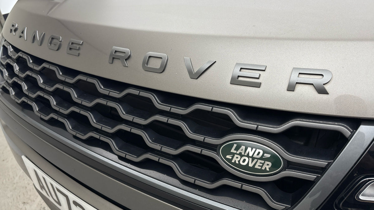Land Rover Range Rover Evoque Image 24