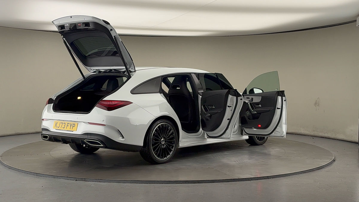 More views of Mercedes-Benz CLA