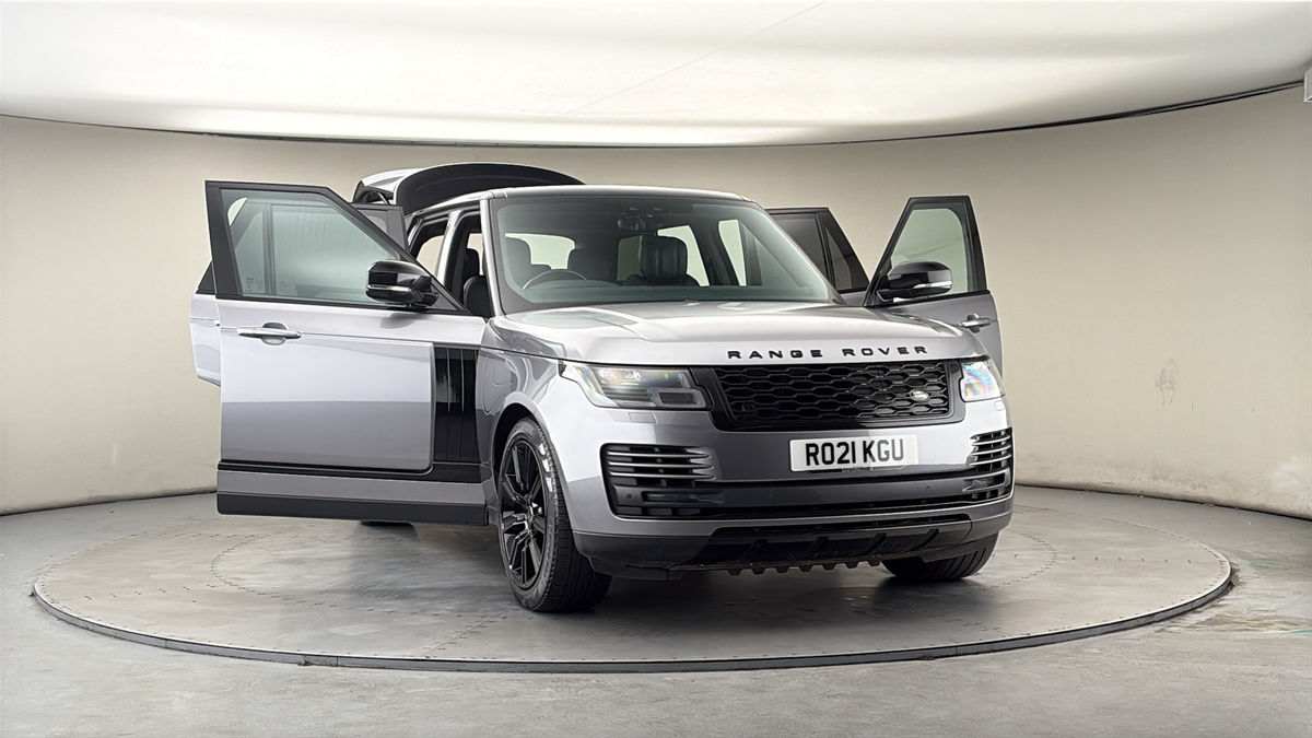 More views of Land Rover Range Rover