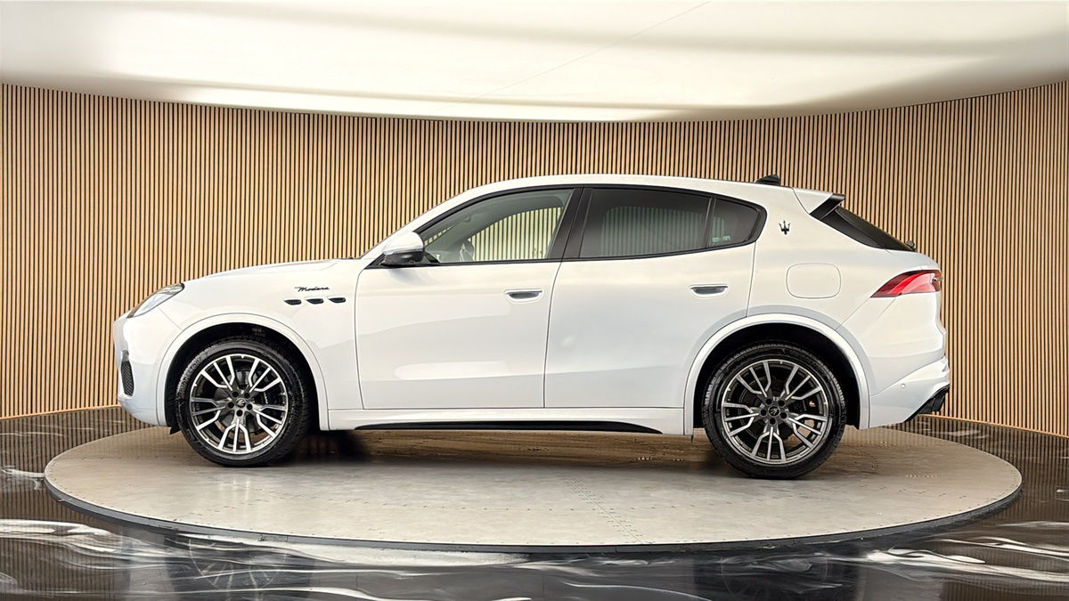 More views of Maserati Grecale