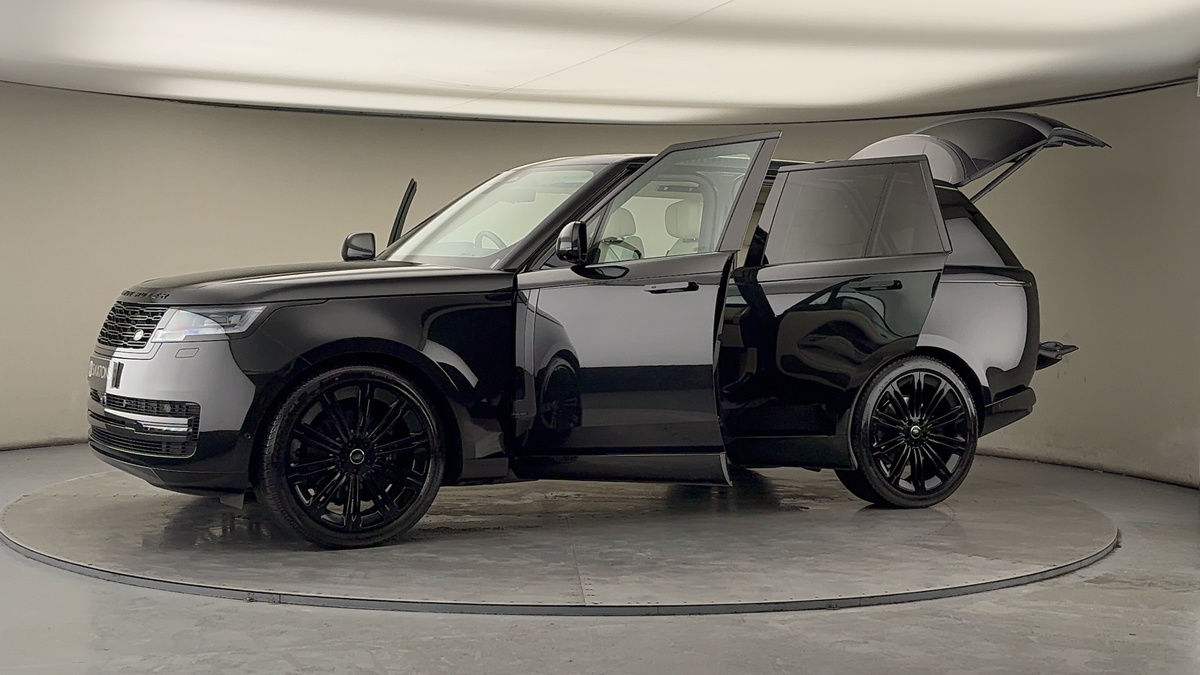 More views of Land Rover Range Rover