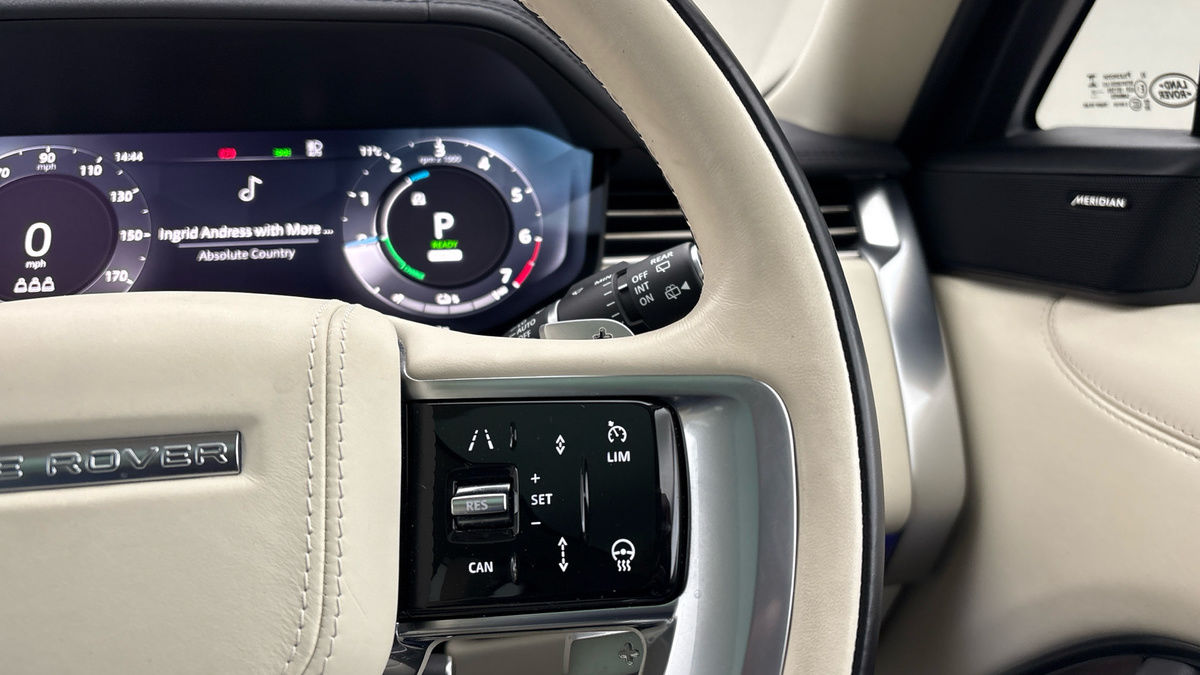 Land Rover Range Rover Image 14