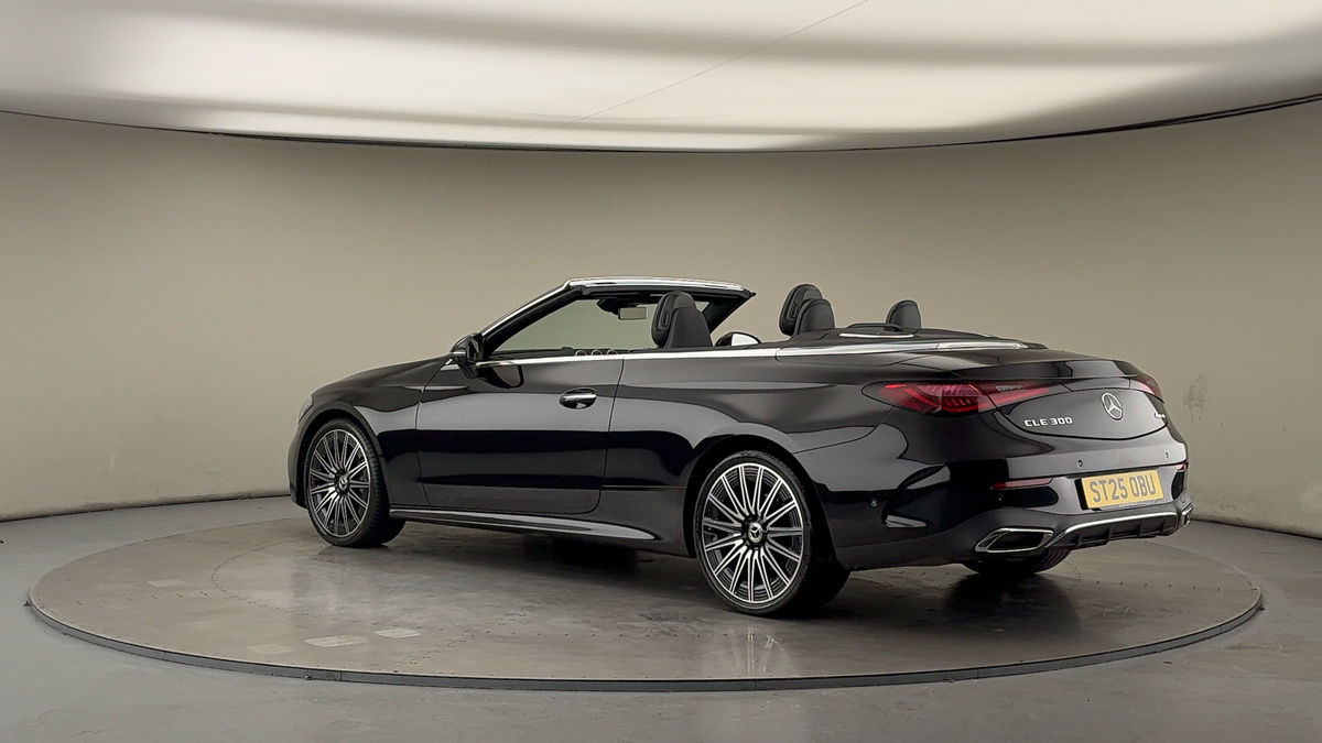 More views of Mercedes-Benz CLE