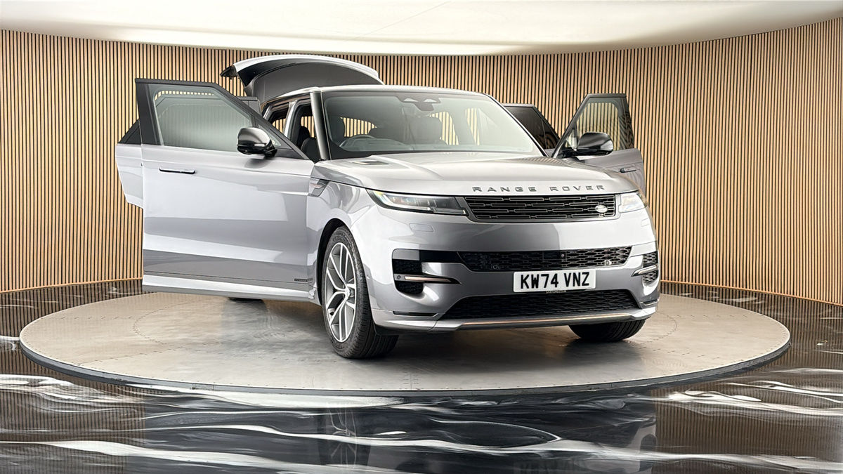 More views of Land Rover Range Rover Sport
