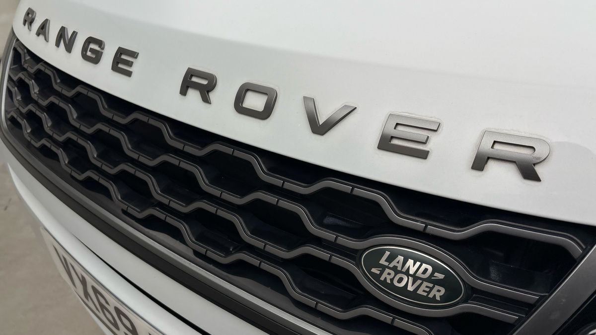 Land Rover Range Rover Evoque Image 24