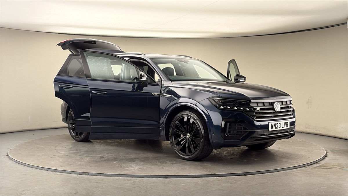 More views of Volkswagen Touareg