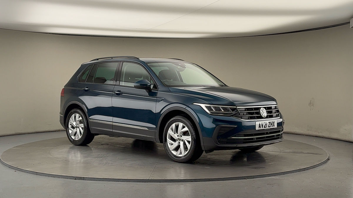 More views of Volkswagen Tiguan