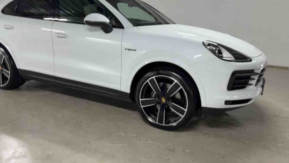 More views of Porsche Cayenne
