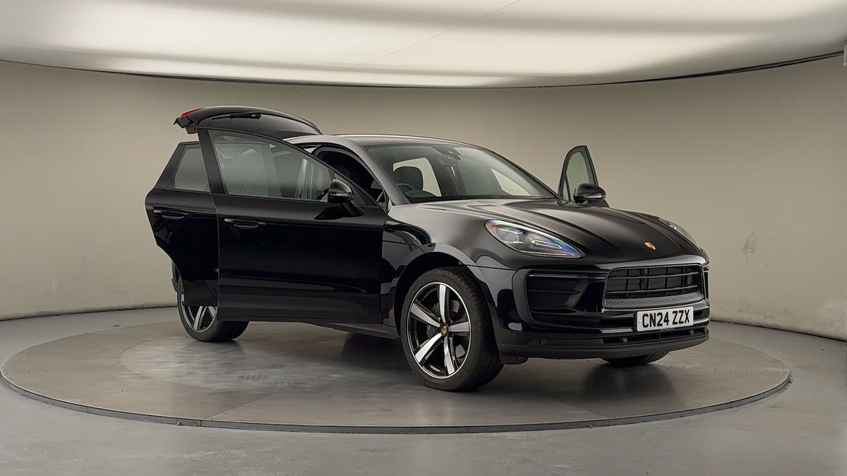 More views of Porsche Macan