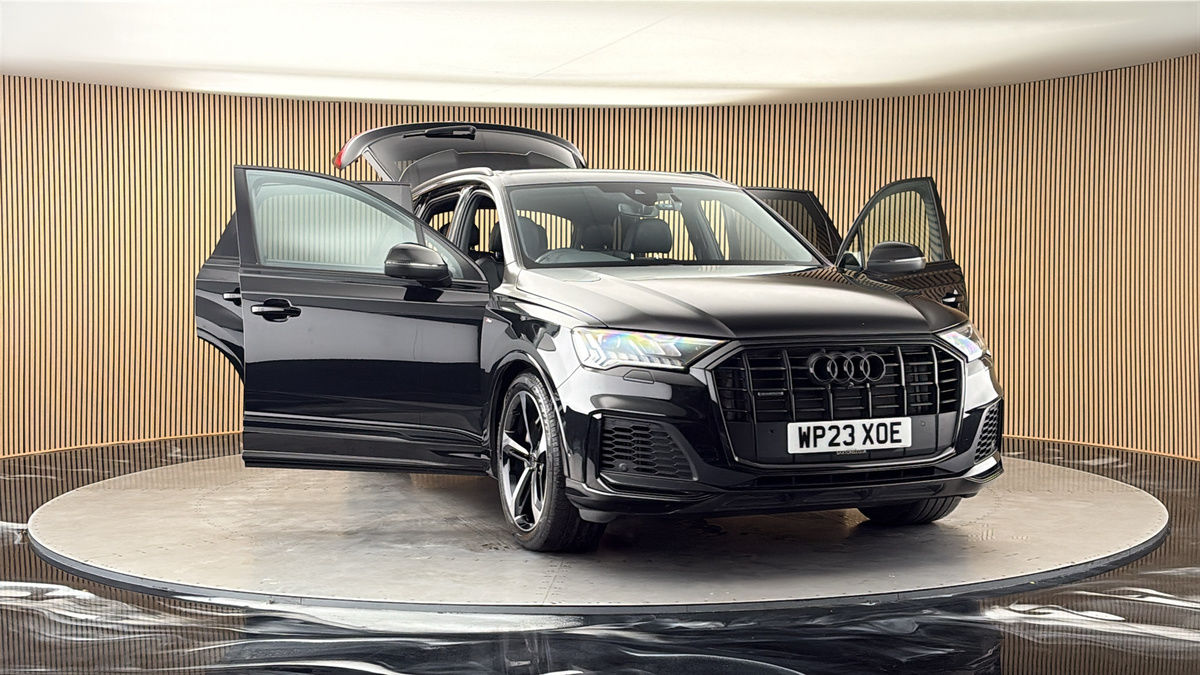 More views of Audi Q7