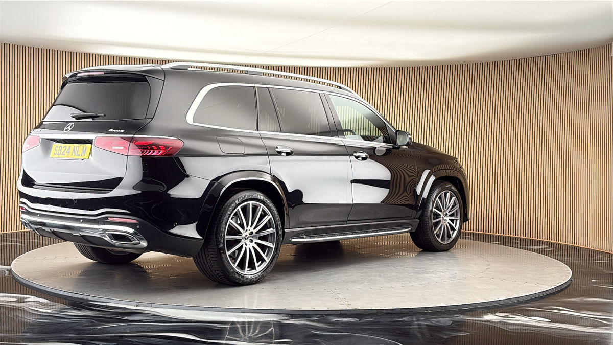 Mercedes-Benz GLS Image 21