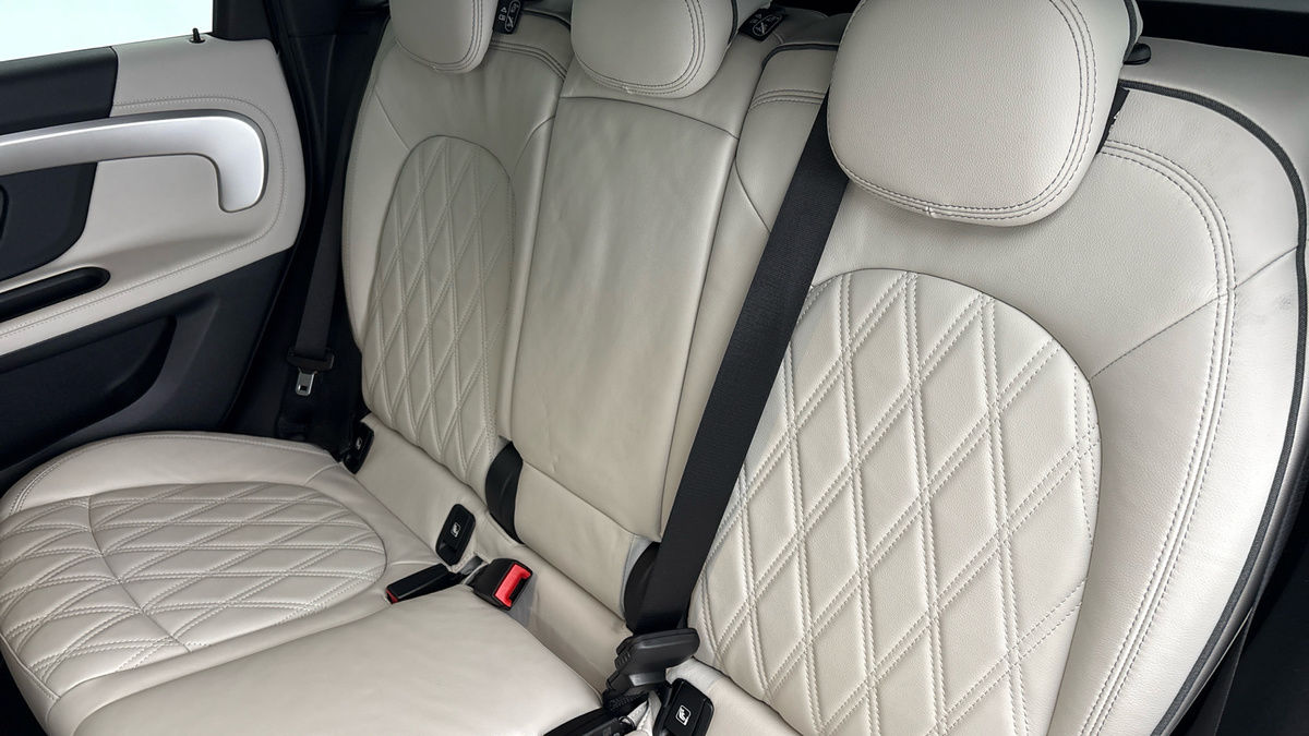 MINI Countryman Image 8