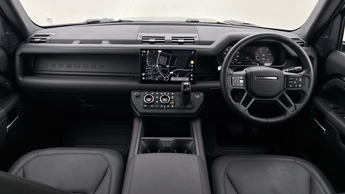 Land Rover Defender 110 Urban Image 12