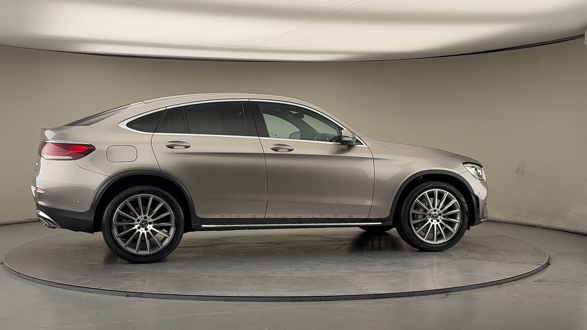 More views of Mercedes-Benz GLC