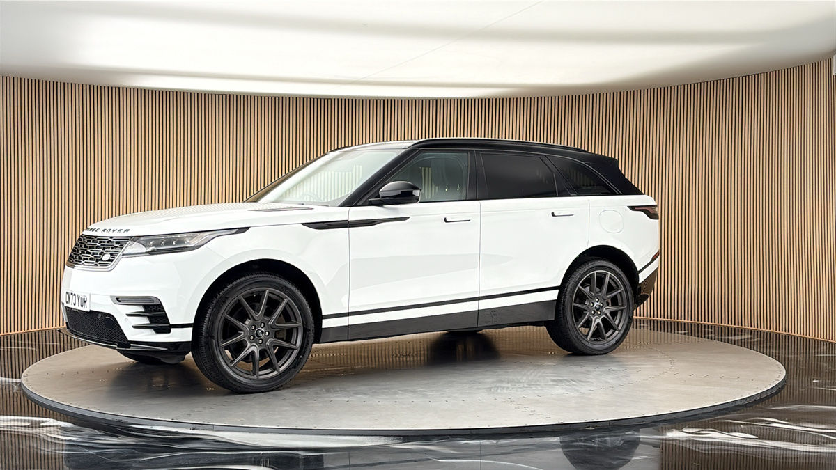 More views of Land Rover Range Rover Velar