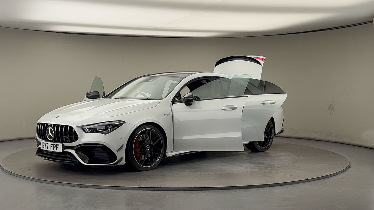 Mercedes-Benz CLA Image 22