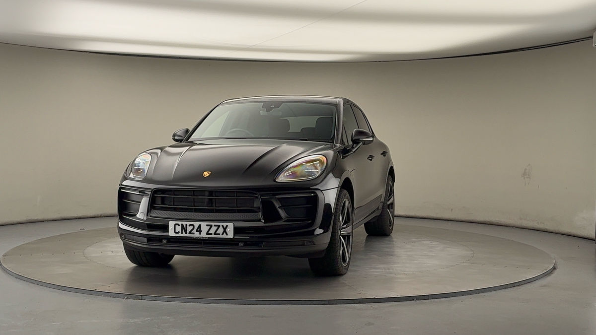 More views of Porsche Macan