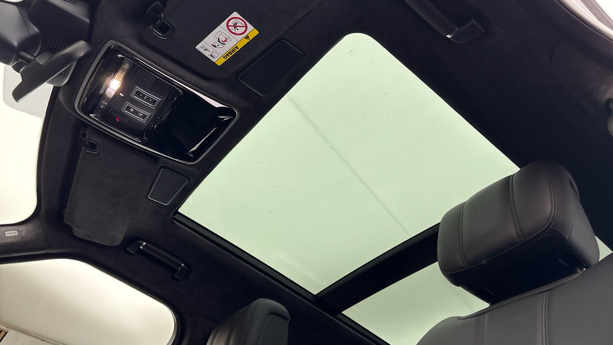 Land Rover Range Rover Image 6