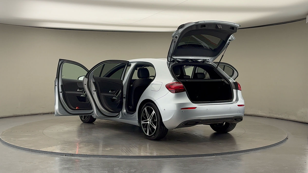Mercedes-Benz A Class Image 23