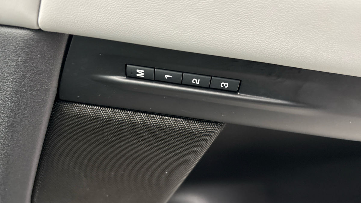 Land Rover Range Rover Evoque Image 27