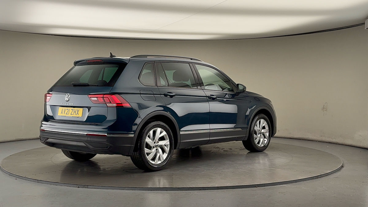 Volkswagen Tiguan Image 21