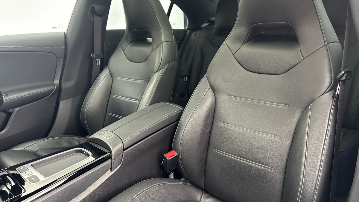 Mercedes-Benz CLA Image 7