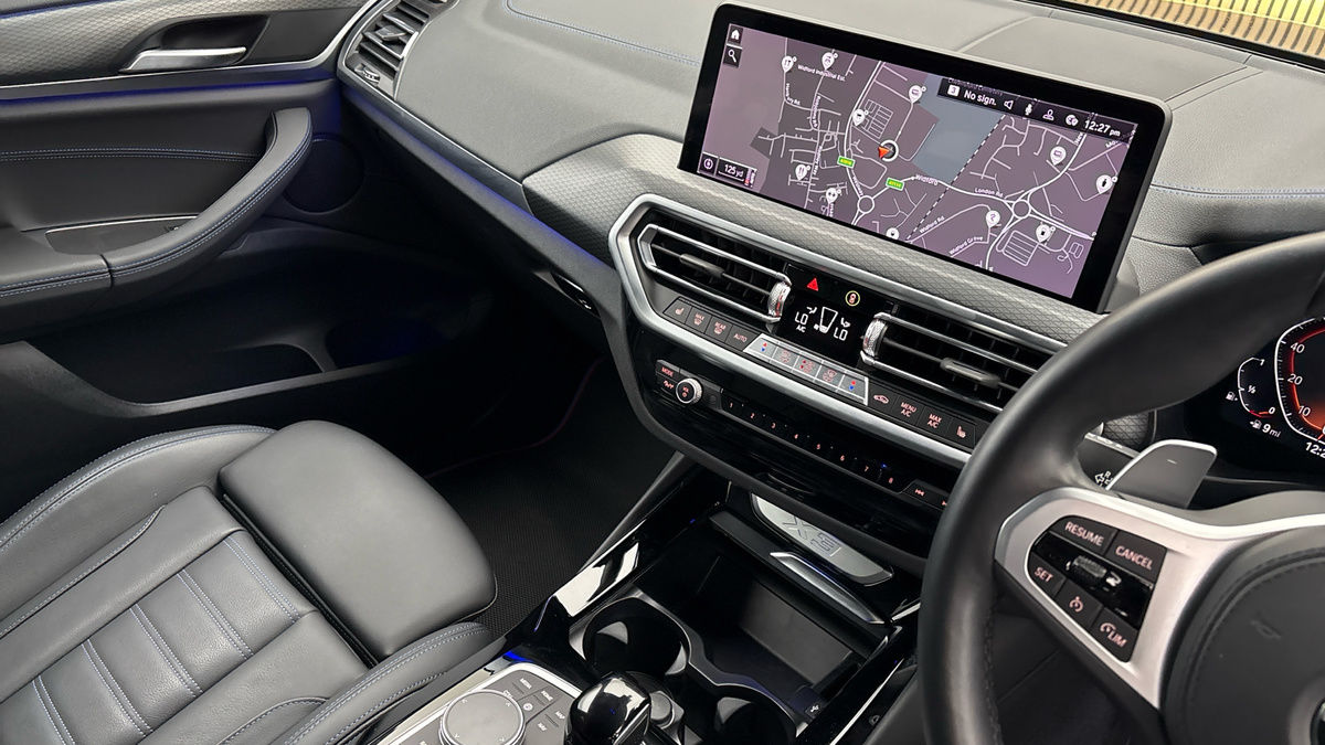 BMW X3 Image 18