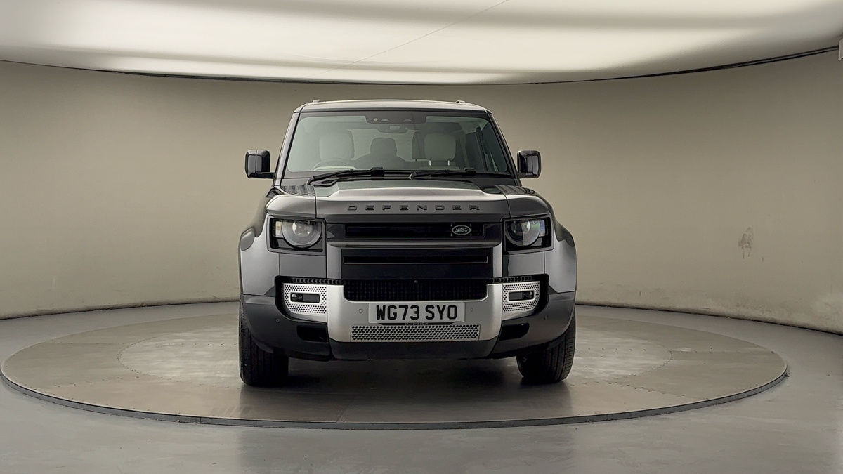 More views of Land Rover Defender 90