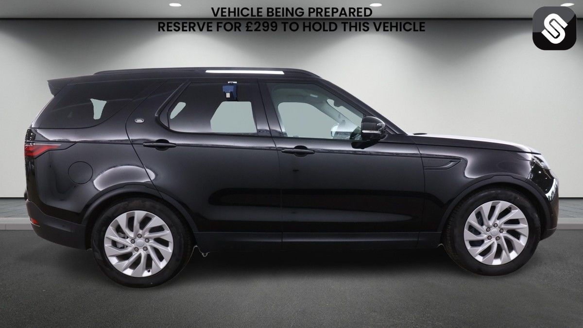 Land Rover Discovery Image 5