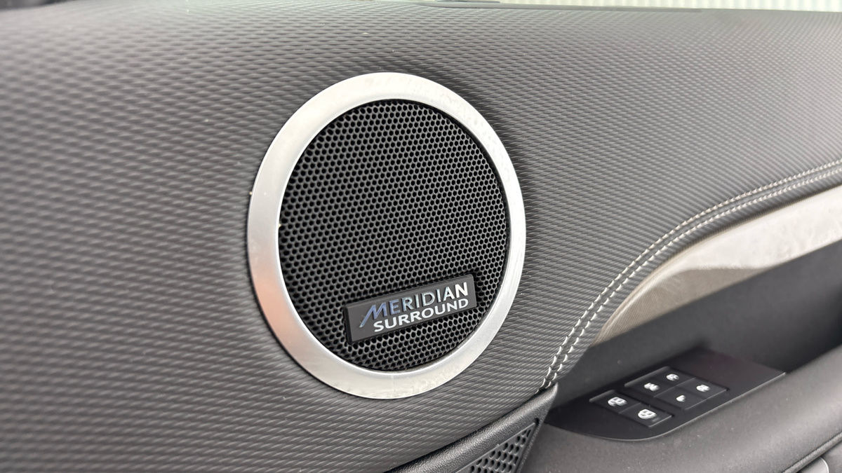Land Rover Discovery Image 31