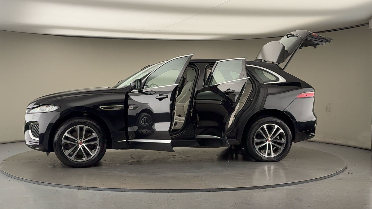 More views of Jaguar F-PACE