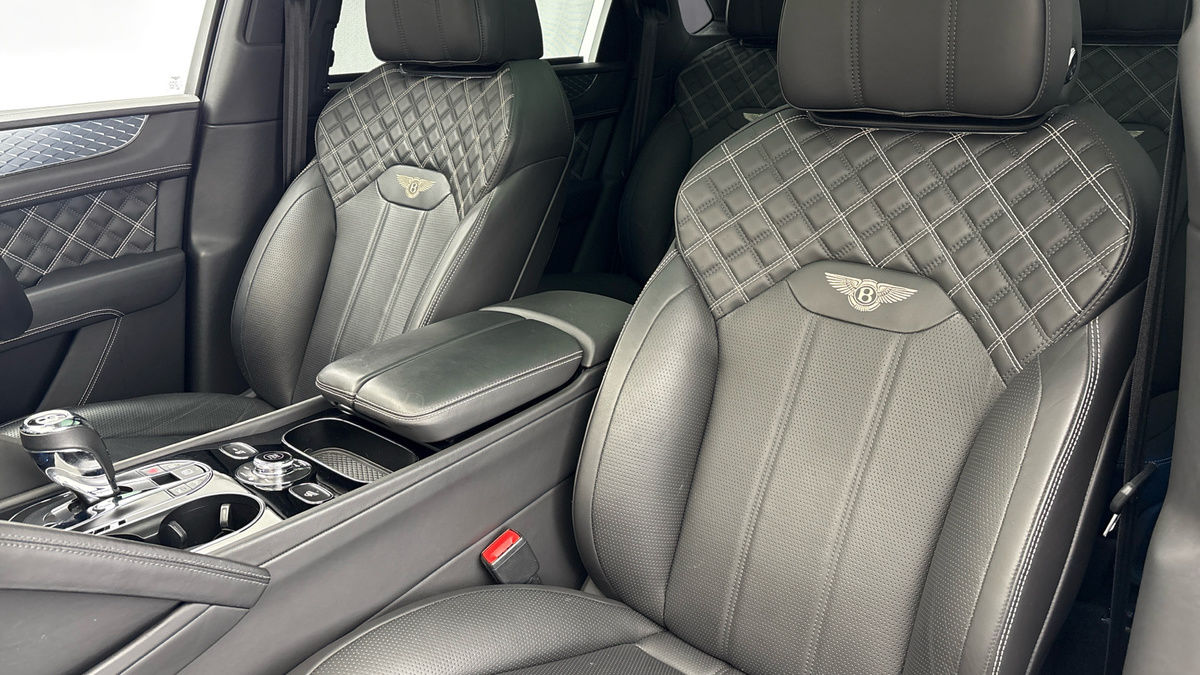 Bentley Bentayga Image 7