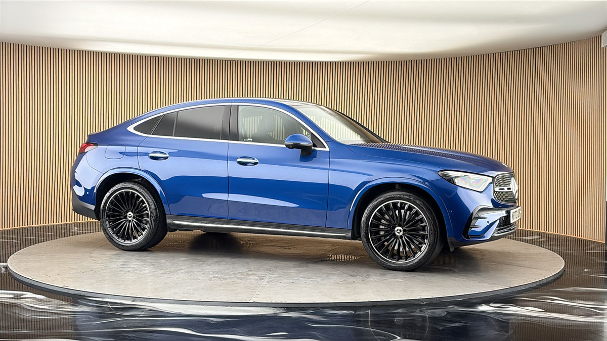 More views of Mercedes-Benz GLC