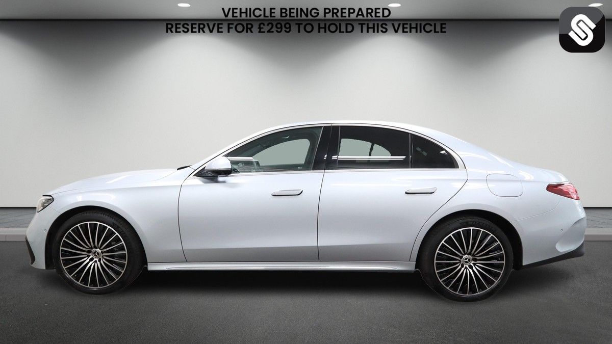 Mercedes-Benz E Class Image 6