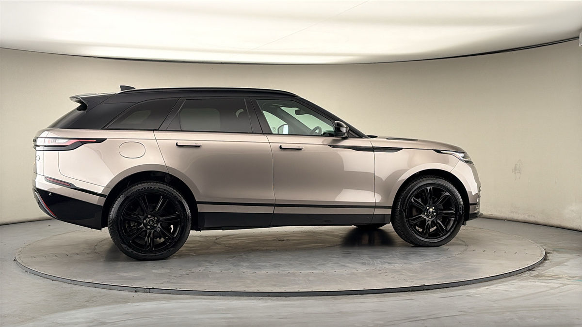 More views of Land Rover Range Rover Velar