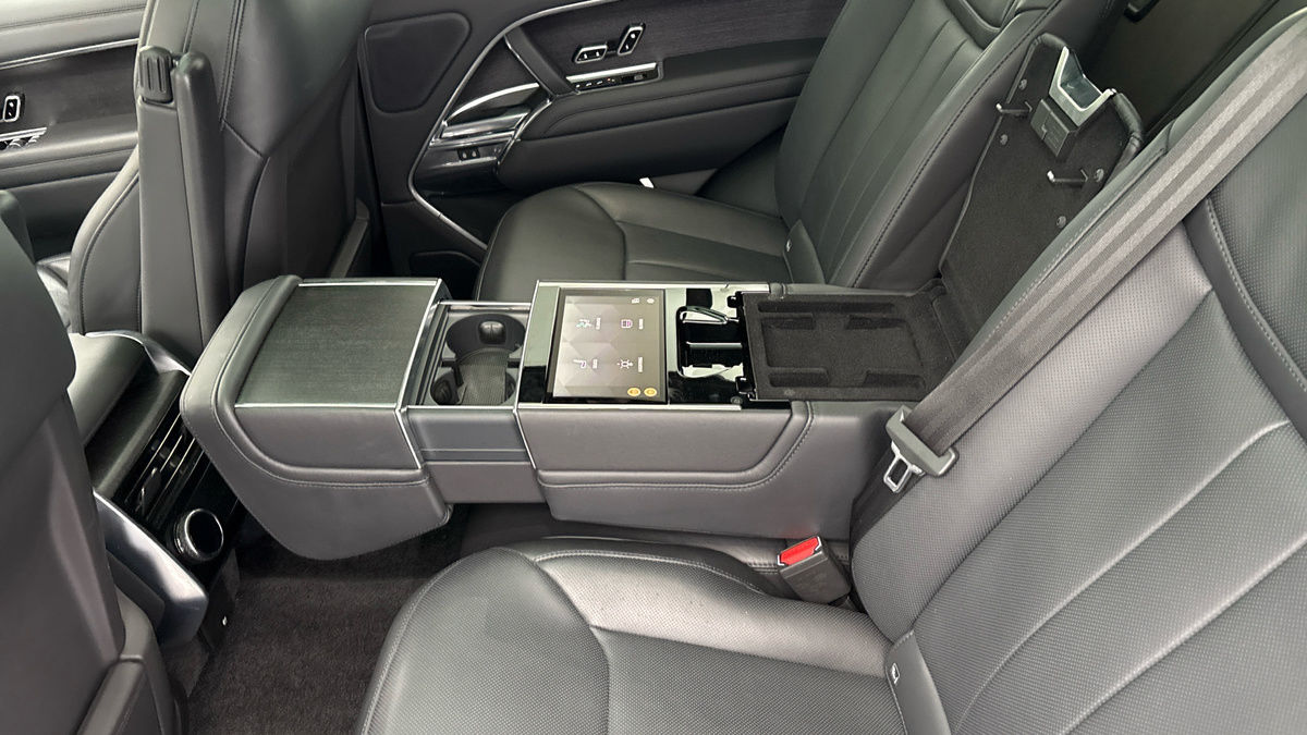 Land Rover Range Rover Image 9